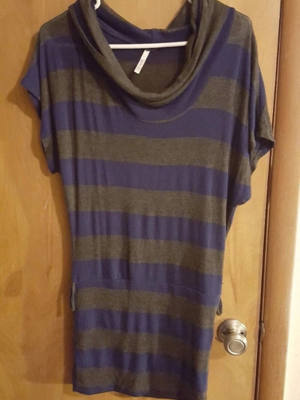 Bella D Short Sleeve Striped Sweater Dress Size M